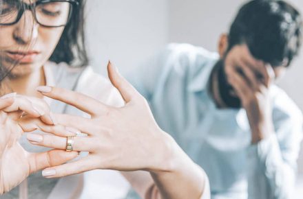 جدایی و طلاق: اگر شریک زندگی شما می خواهد از هم جدا شوید، اما شما نمی خواهید چه کار کنید؟